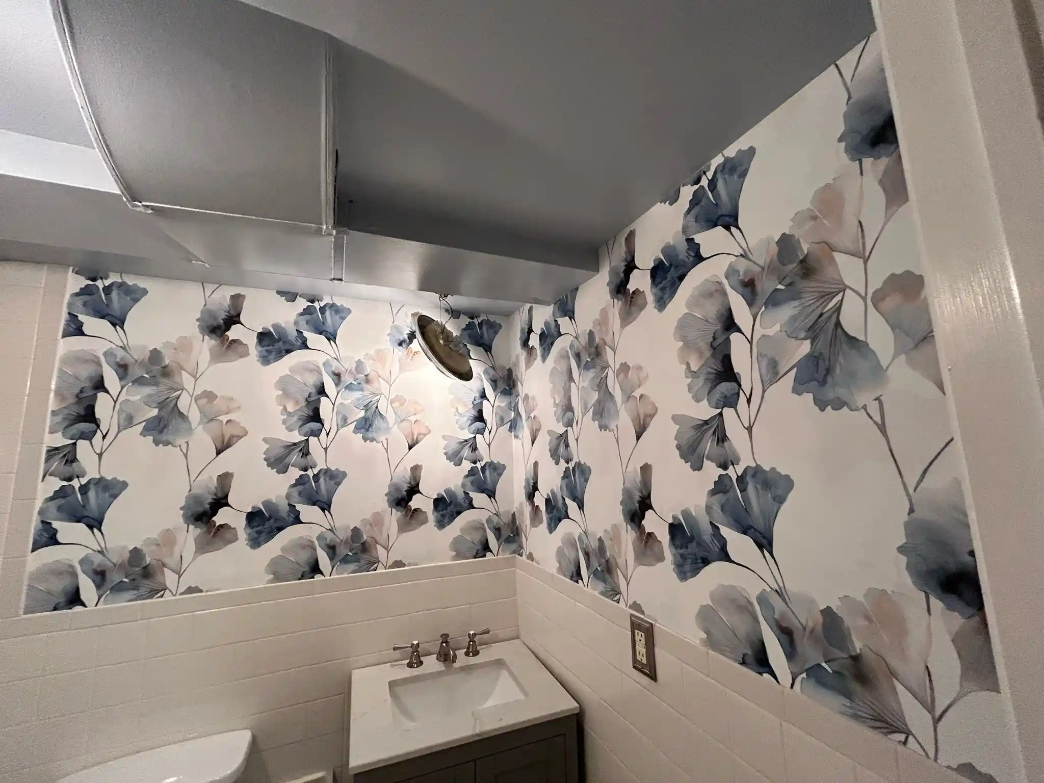Professional wallpaper removal service in Seattle